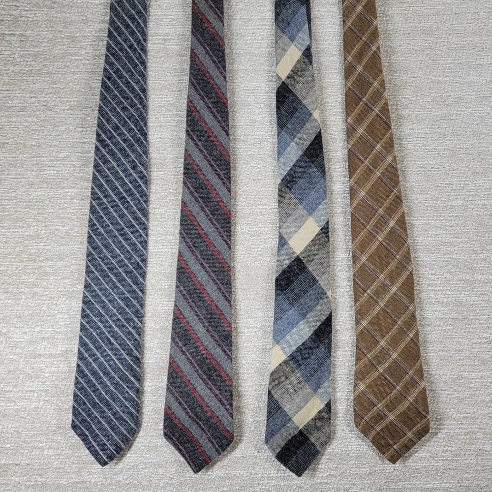 VTG Scottish Lambswool Skinny Tie Lot of 4  O'Neil Preppy Academia Professor